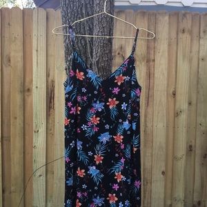 spaghetti casual dress